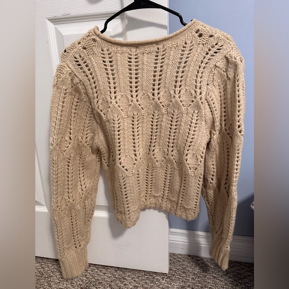 Chunky Knit Tan Lulu’s Sweater - Picture 2 of 3